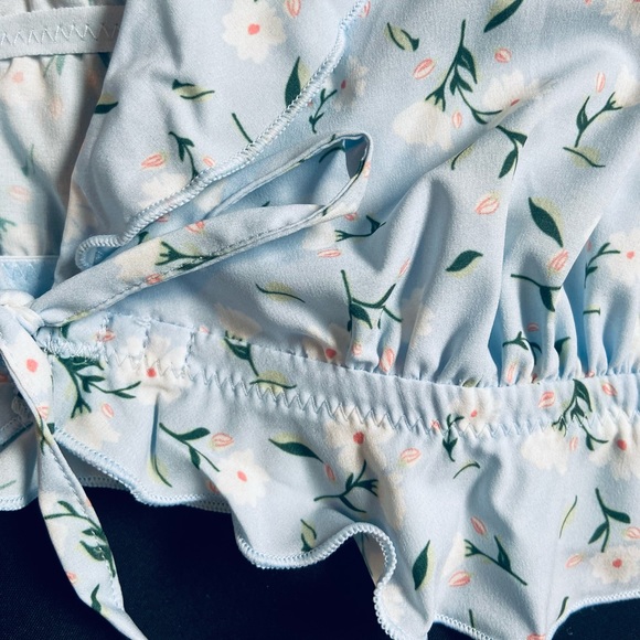 Floral bralette - Picture 2 of 2